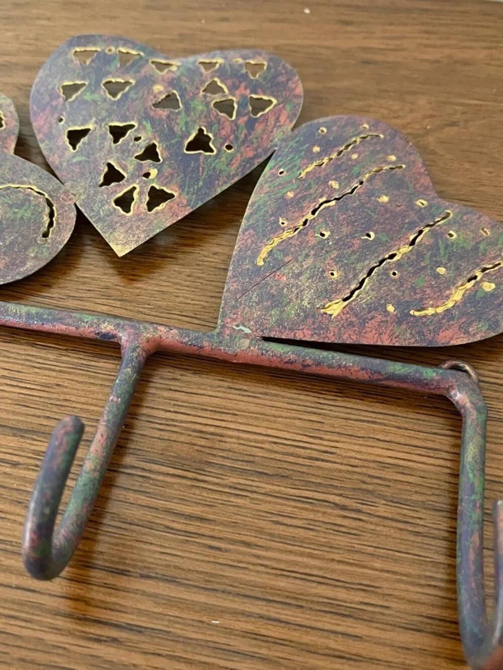 Rustic Bronze Metal Key Hook Small Rack Hearts Country Cottage Farmhouse Shabby